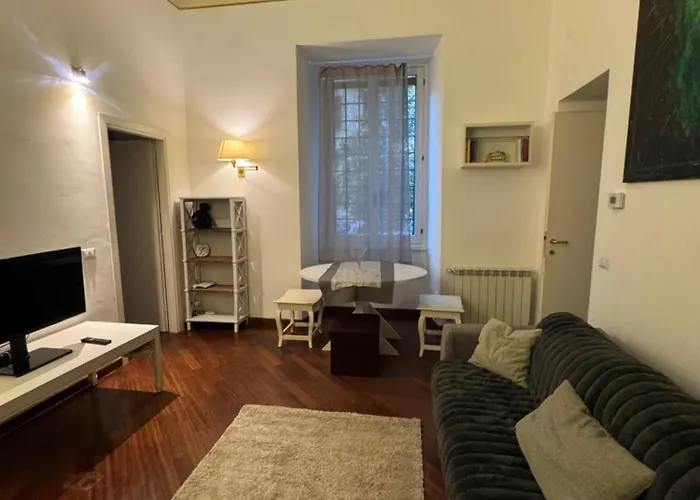 Appartamento Cozy Near Colosseum Roma